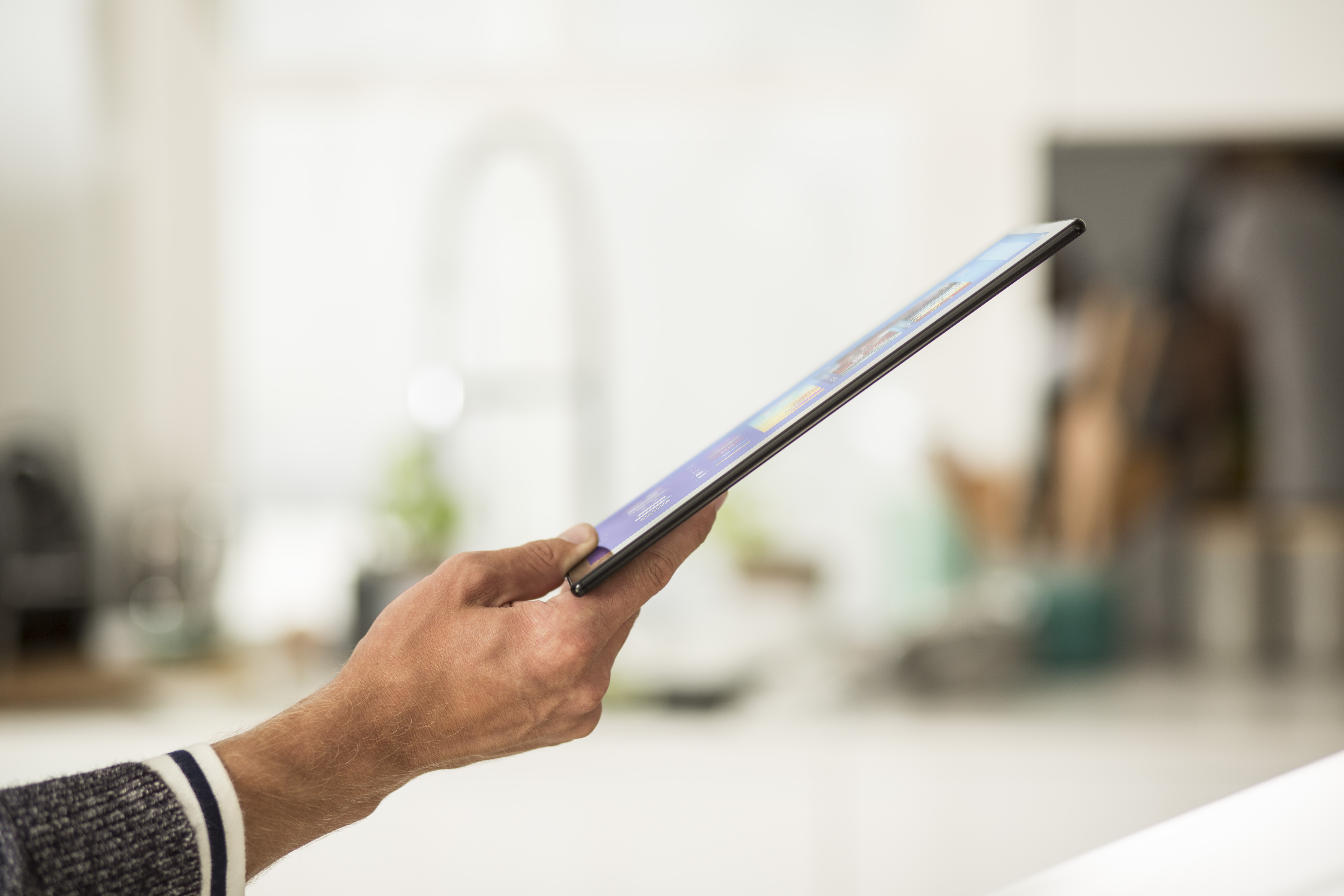 самый тонкий под. самый тонкий телефон в мире. ноутбук hp spectre bang olufsen 2019. самый тонкий смартфон. самый тонкий ноутбук acer.